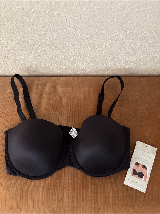 Bali Other - Strapless Convertible Black Underwire Bali Bra